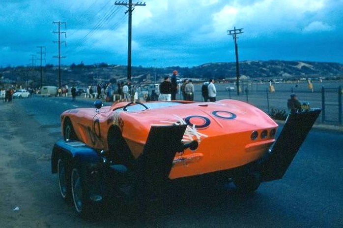 Dave MacDonald and Jim Simpson in the Corvette Special